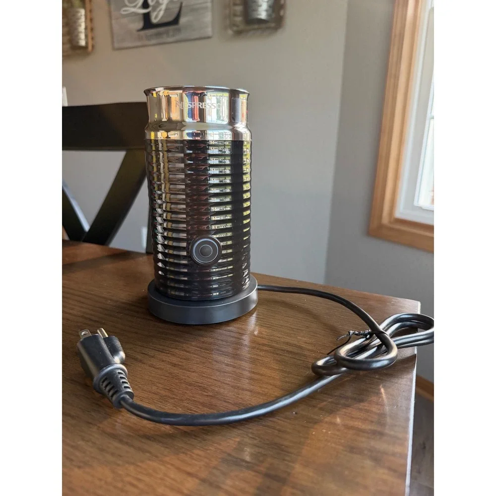 Nespresso Aeroccino 3 Electric Milk Frother Black Chrome 3594 Missing Lid